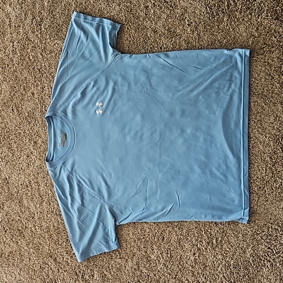 Under Armour Other - Under Armour light Blue T shirt, size L